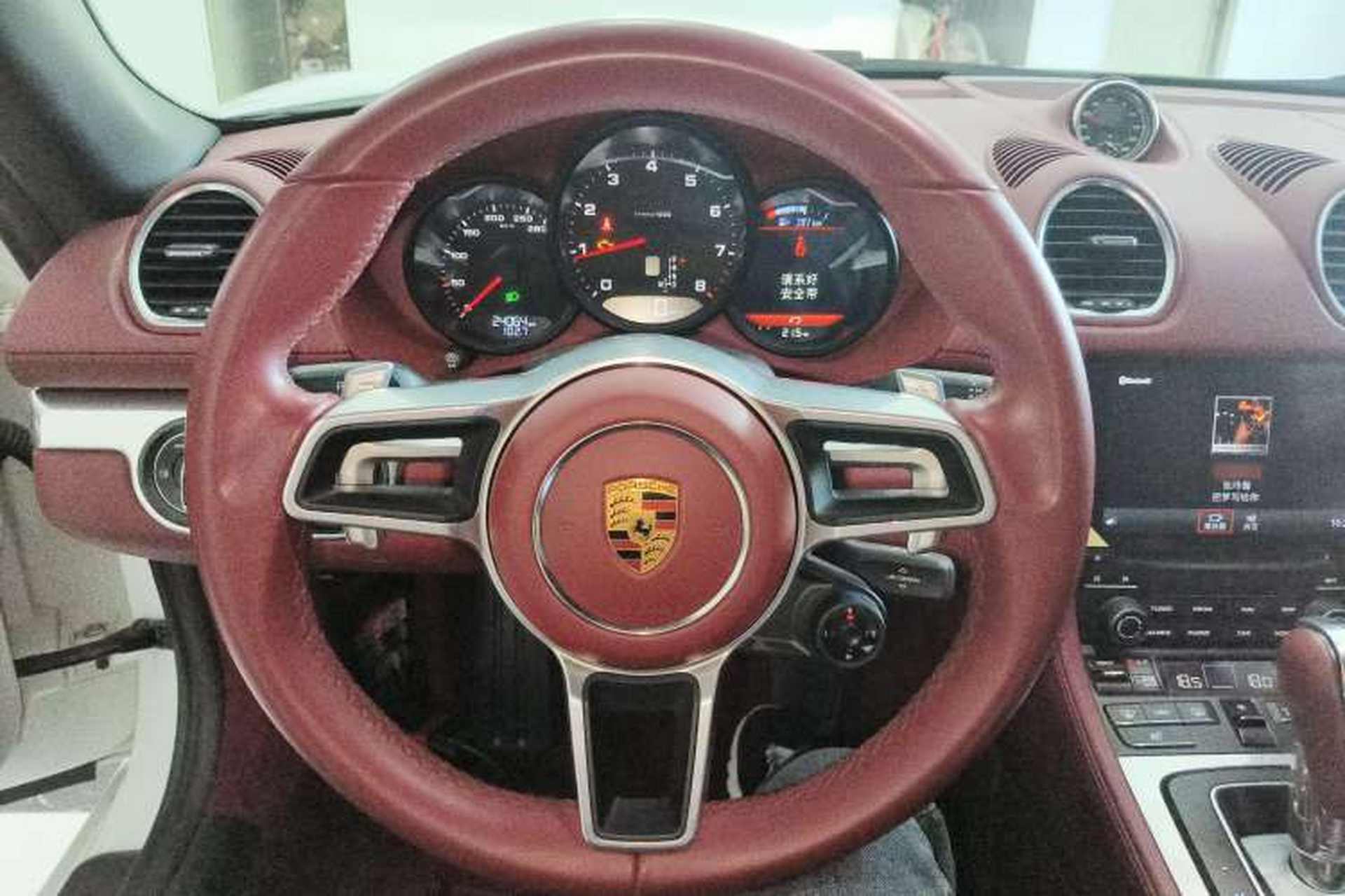 Used Porsche 718 2022 Boxster 2.0T Steering Wheel
