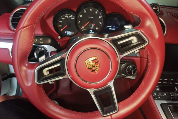 Used Porsche 718 2022 Boxster 2.0T Steering Wheel