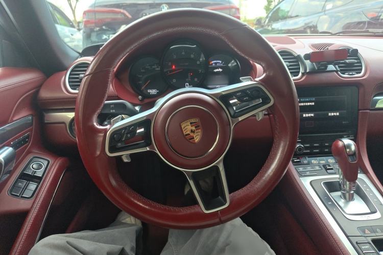 Used Porsche 718 2022 Boxster 2.0T Steering Wheel
