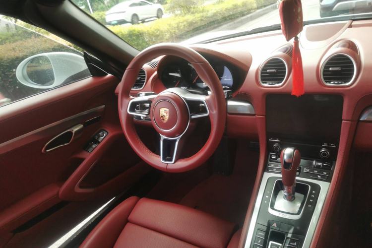 Used Porsche 718 2022 Boxster 2.0T Steering Wheel