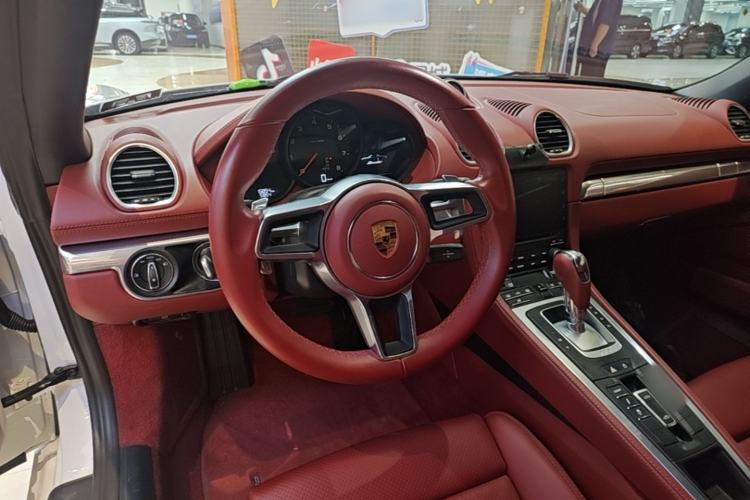 Used Porsche 718 2022 Boxster 2.0T Steering Wheel