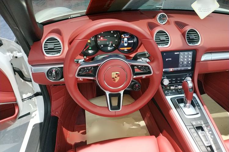 Used Porsche 718 2022 Boxster 2.0T Steering Wheel