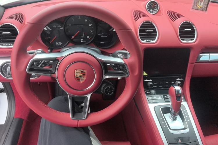 Used Porsche 718 2022 Boxster 2.0T Steering Wheel