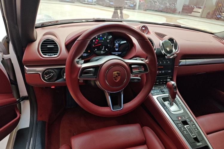 Used Porsche 718 2022 Boxster 2.0T Steering Wheel