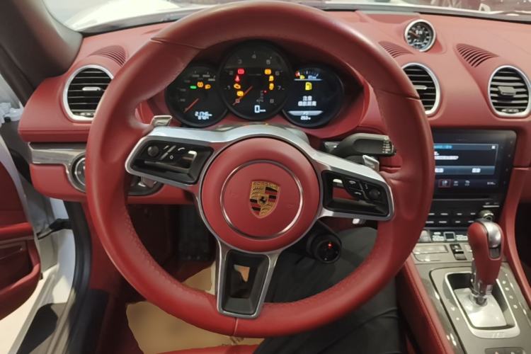 Used Porsche 718 2022 Boxster 2.0T Steering Wheel