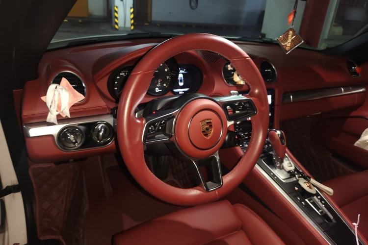 Used Porsche 718 2022 Boxster 2.0T Steering Wheel