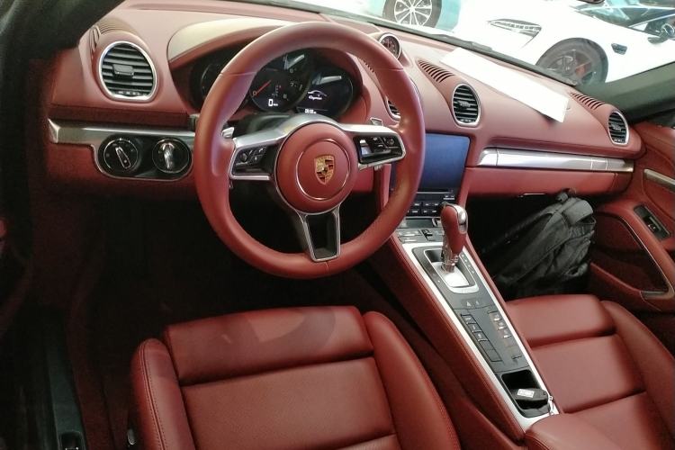 Used Porsche 718 2022 Cayman 2.0T Steering Wheel