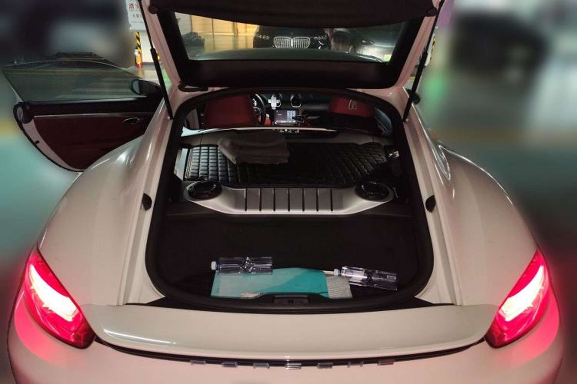 Used Porsche 718 2022 Cayman 2.0T Trunk