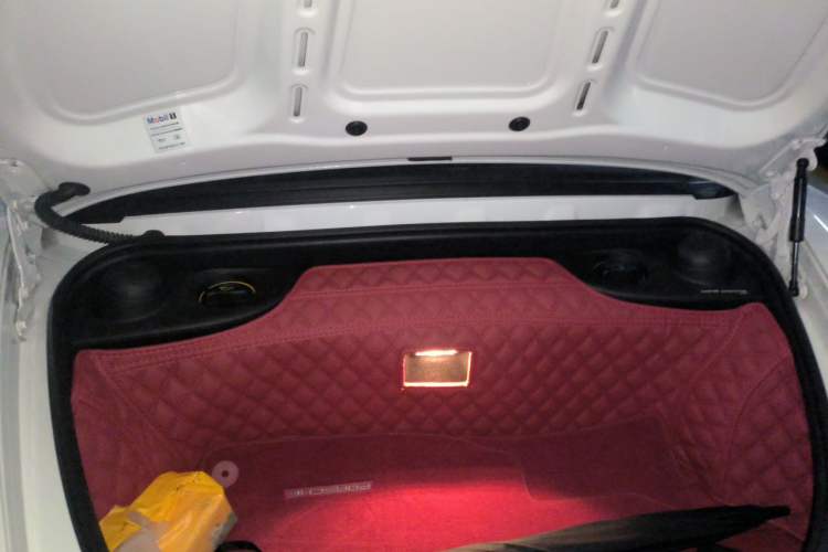 Used Porsche 718 2022 Boxster 2.0T Trunk