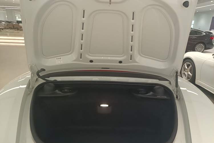 Used Porsche 718 2022 Boxster 2.0T Trunk