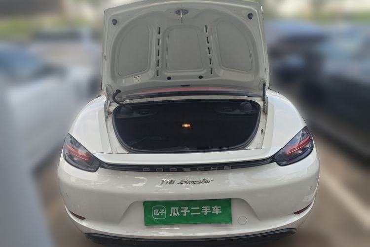Used Porsche 718 2022 Boxster 2.0T Trunk