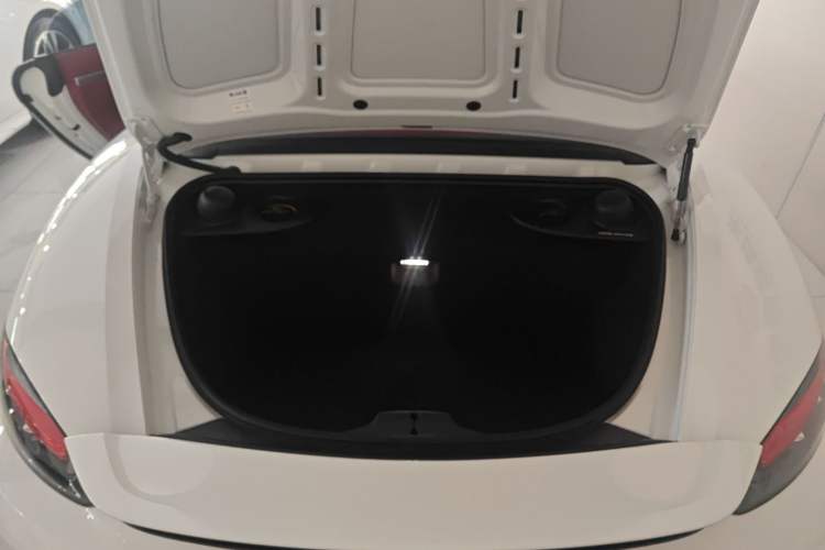 Used Porsche 718 2022 Boxster 2.0T Trunk