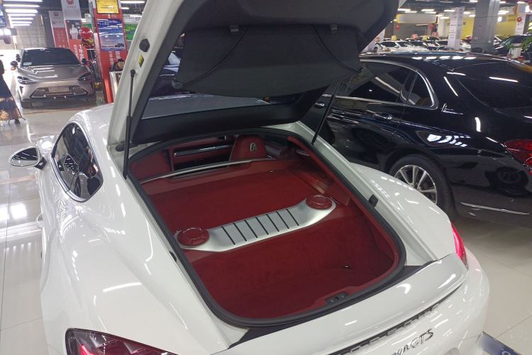 Used Porsche 718 2022 Cayman 2.0T Trunk