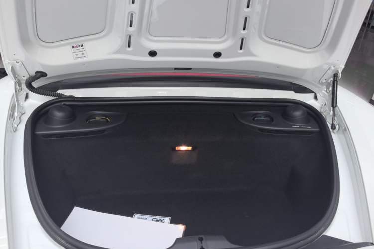 Used Porsche 718 2022 Boxster 2.0T Trunk