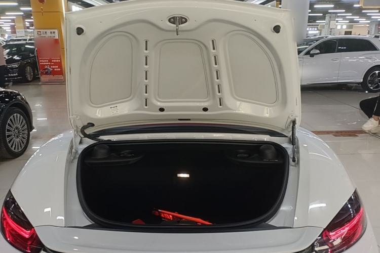 Used Porsche 718 2022 Boxster 2.0T Trunk