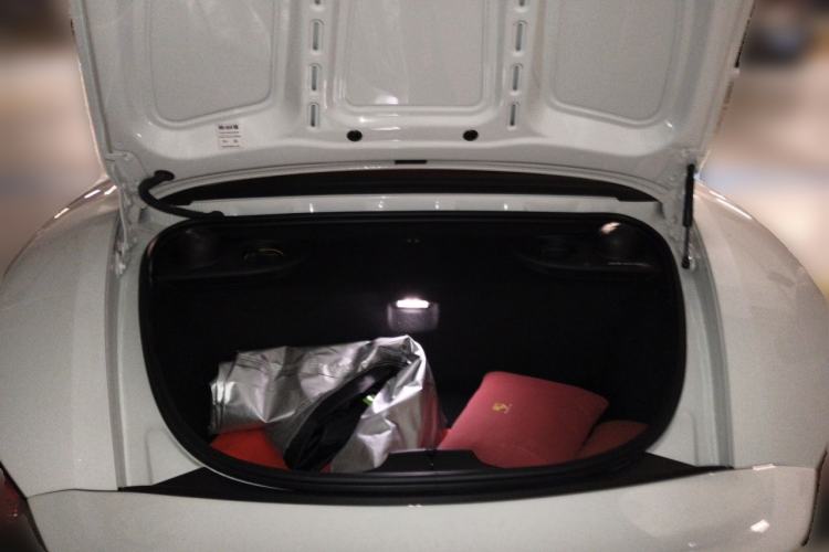 Used Porsche 718 2022 Boxster 2.0T Trunk