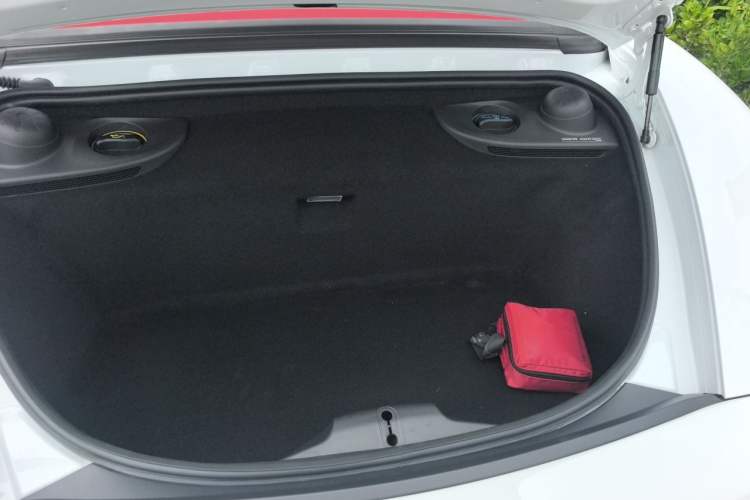 Used Porsche 718 2022 Boxster 2.0T Trunk