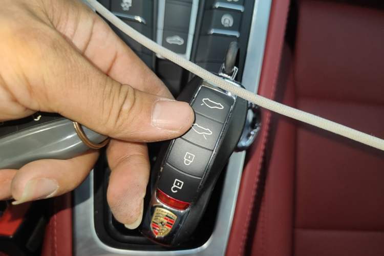 Used Porsche 718 2022 Boxster 2.0T Vehicle Key
