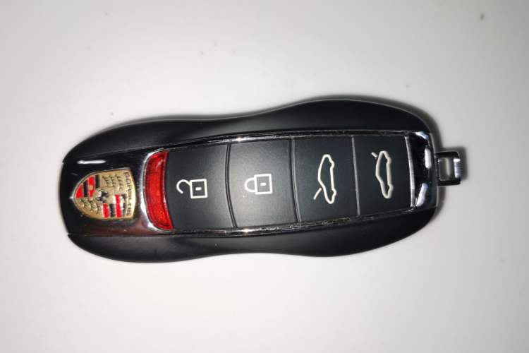Used Porsche 718 2022 Boxster 2.0T Vehicle Key