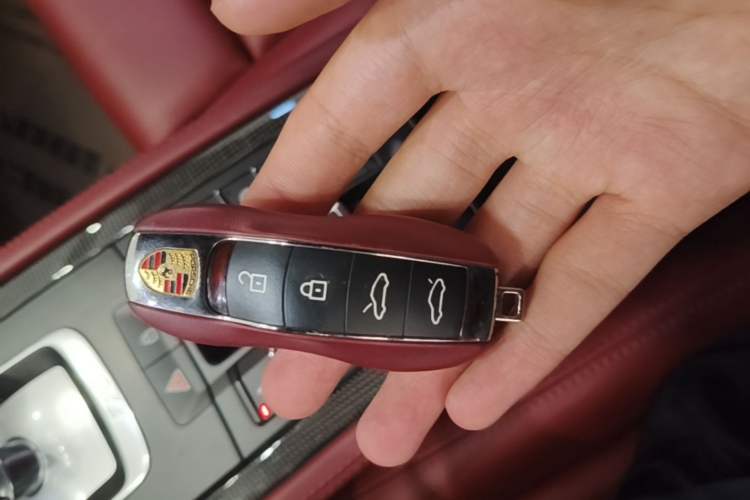 Used Porsche 718 2022 Boxster 2.0T Vehicle Key