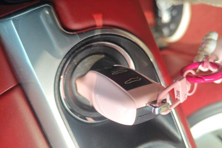Used Porsche 718 2022 Boxster 2.0T Vehicle Key