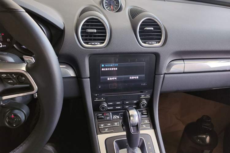 Used Porsche 718 2022 Cayman 2.0T Audio And AC Panel