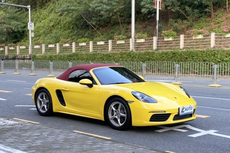 Used Porsche 718 2022 Boxster 2.0T Exterior 2