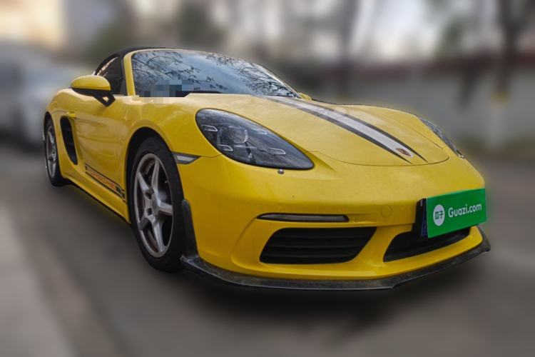 Used Porsche 718 2022 Boxster 2.0T Front Right 45 Deg