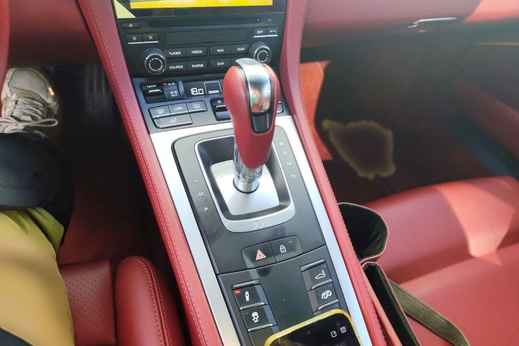 Used Porsche 718 2022 Cayman 2.0T Gear Lever
