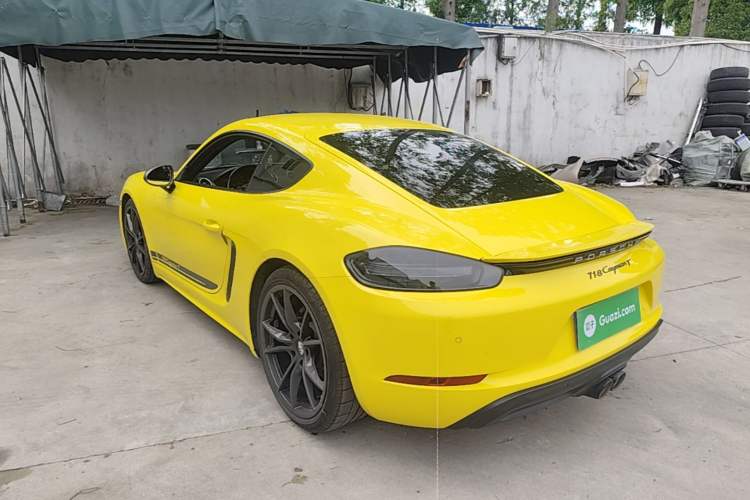 Used Porsche 718 2022 Cayman T 2.0T Rear Left 45 Deg