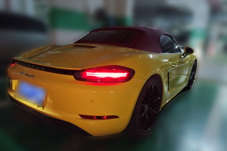 Used Porsche 718 2022 Boxster 2.0T Rear Right 45 Deg