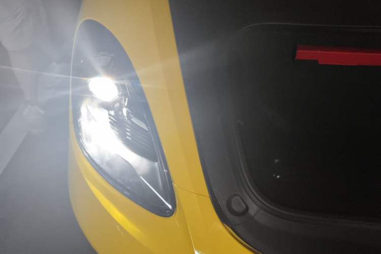 Used Porsche 718 2022 Boxster 2.0T Right Front Headlight
