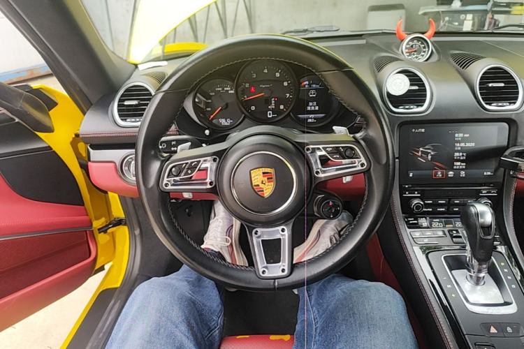 Used Porsche 718 2022 Cayman T 2.0T Steering Wheel