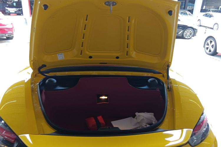 Used Porsche 718 2022 Boxster 2.0T Trunk