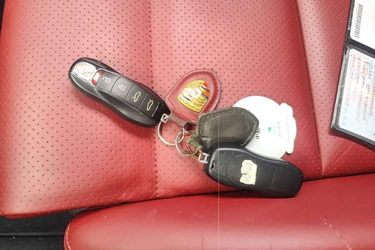 Used Porsche 718 2022 Cayman T 2.0T Vehicle Key