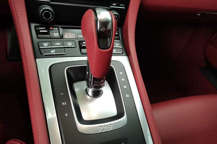 Used Porsche 718 2023 Cayman Style Edition 2.0T Gear Lever