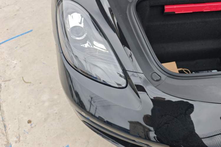 Used Porsche 718 2023 Cayman Style Edition 2.0T Right Front Headlight