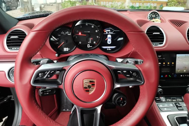 Used Porsche 718 2023 Cayman Style Edition 2.0T Steering Wheel