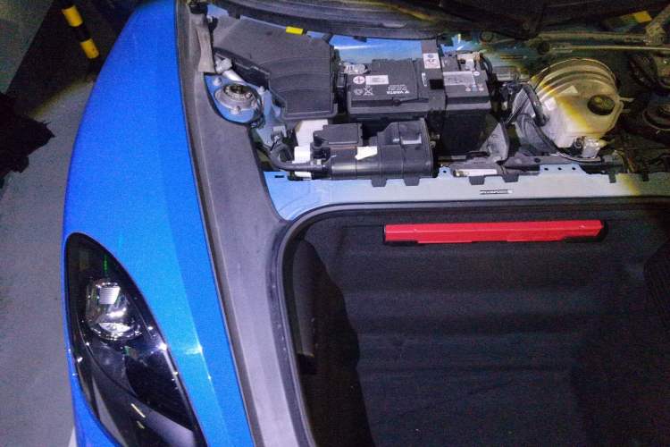 Used Porsche 718 2023 Boxster Style Edition 2.0T Engine Bay Right