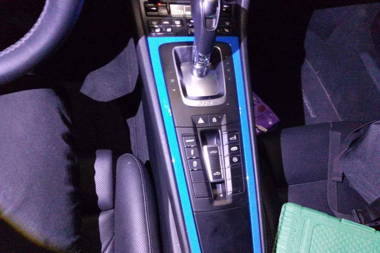Used Porsche 718 2023 Boxster Style Edition 2.0T Gear Lever