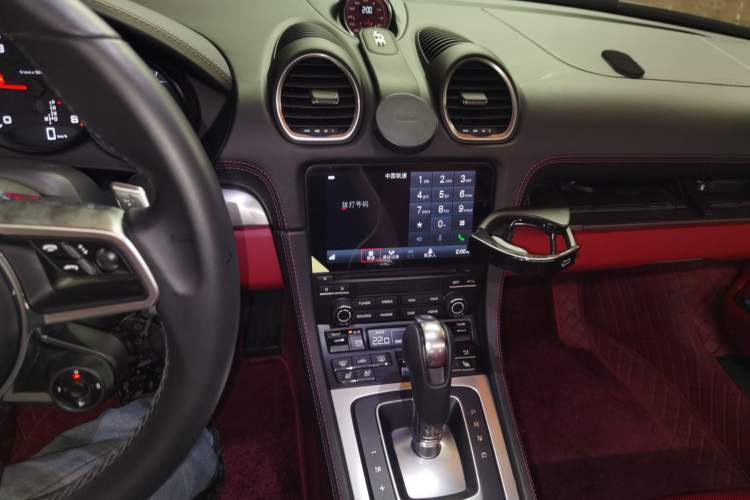 Used Porsche 718 2023 Boxster Style Edition 2.0T Audio And AC Panel