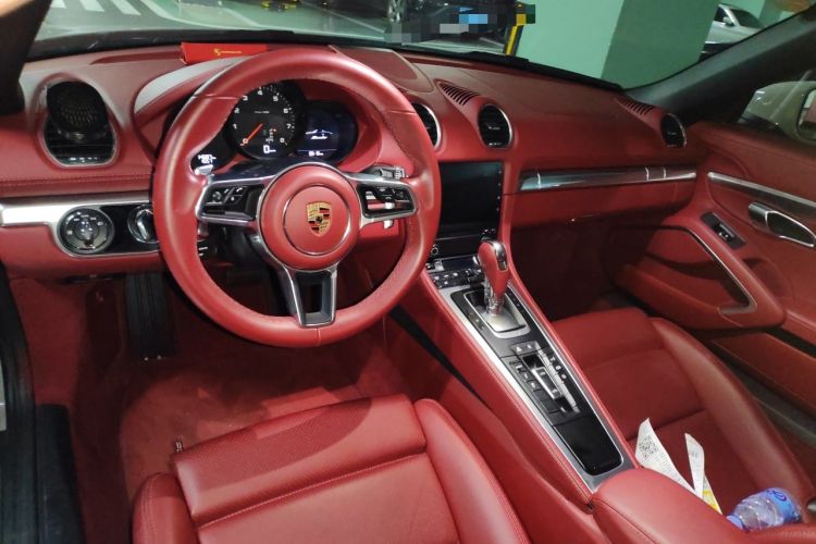 Used Porsche 718 2023 Boxster Style Edition 2.0T Center Console