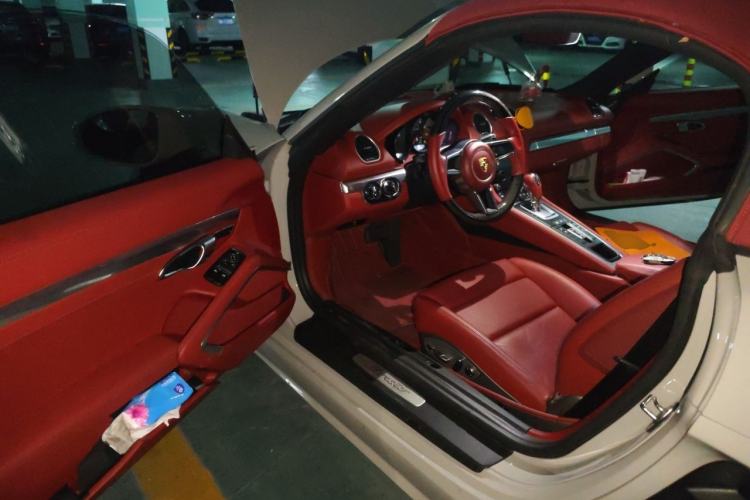 Used Porsche 718 2023 Boxster Style Edition 2.0T Driver Seat