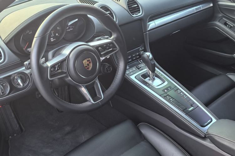 Used Porsche 718 2023 Cayman Style Edition 2.0T Interior 1