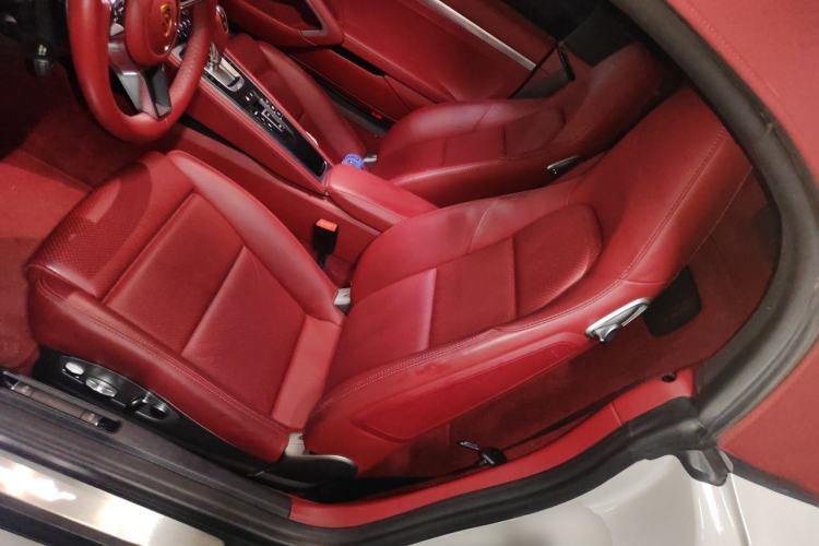 Used Porsche 718 2023 Boxster Style Edition 2.0T Left Front Seat