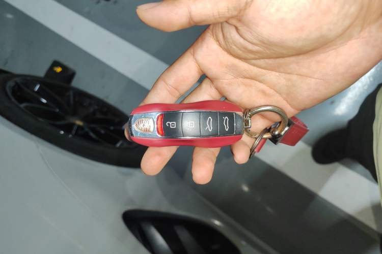 Used Porsche 718 2023 Boxster Style Edition 2.0T Vehicle Key
