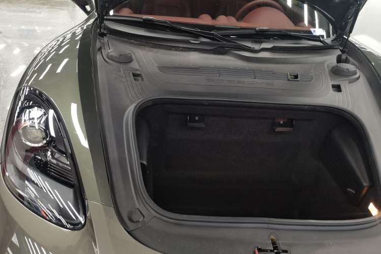 Used Porsche 718 2023 Boxster Style Edition 2.0T Engine Bay Right