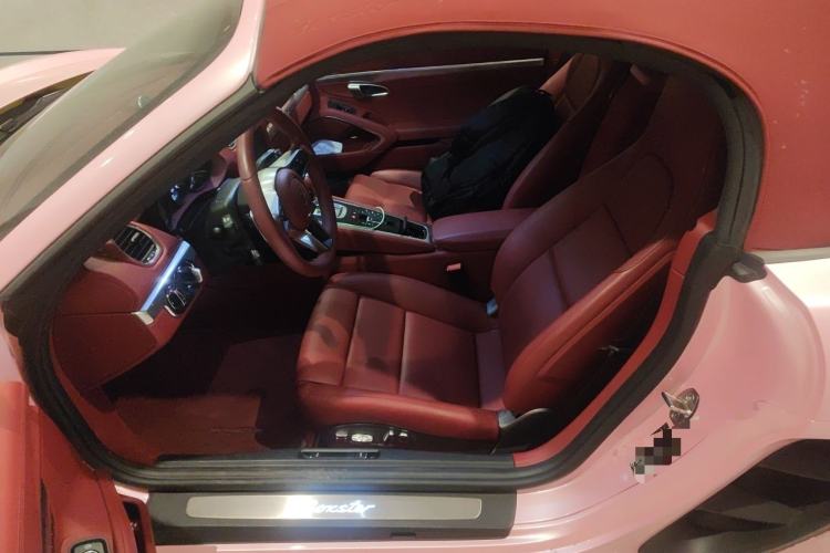 Used Porsche 718 2023 Boxster Style Edition 2.0T Left Front Seat