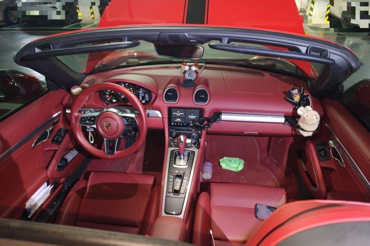 Used Porsche 718 2023 Boxster Style Edition 2.0T Center Console