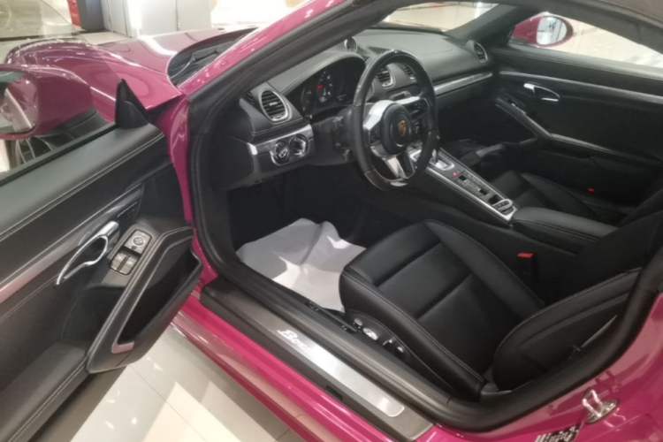 Used Porsche 718 2023 Boxster Style Edition 2.0T Driver Seat